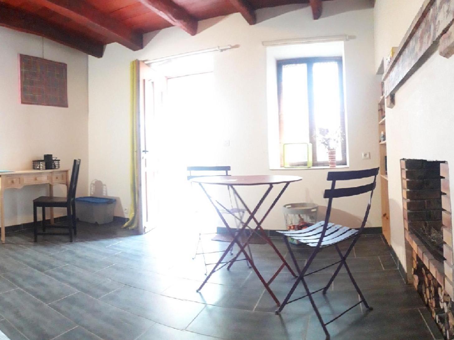 Chambre Double Vallon-en-Sully Εξωτερικό φωτογραφία